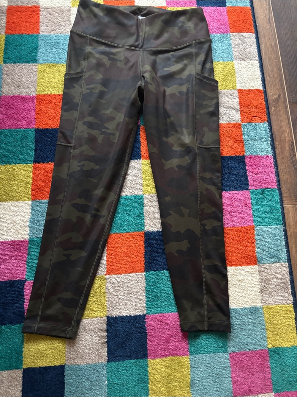 Banana Republic Olive Green Camo Leggings
